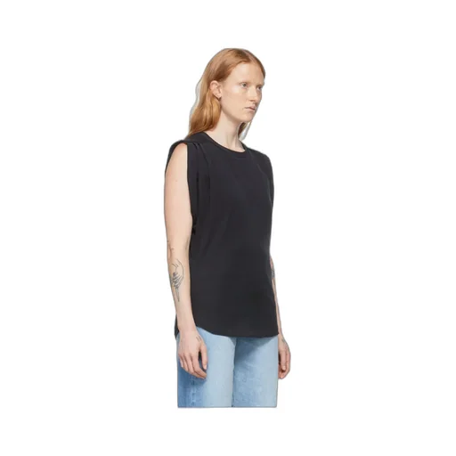 Round-Necked Vest