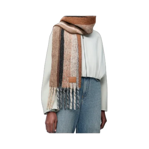Fringed-Edge Striped Scarf