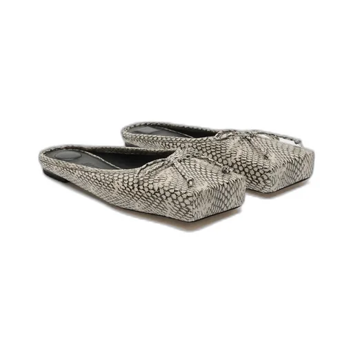 Flat Ballet Mules