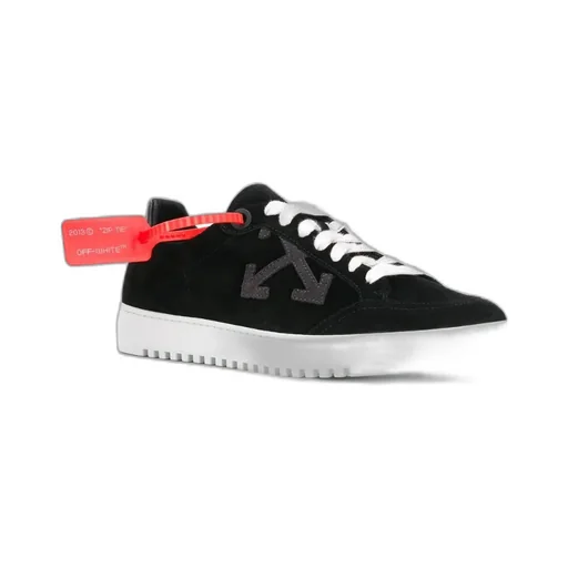 2.0 Low-Top Sneakers