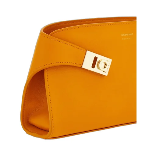 Hug Zipped Crossbody Bag