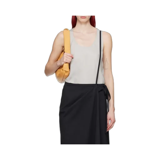 Sleeveless Scoop Neck Top