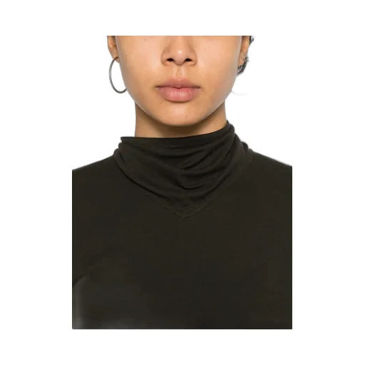 Long-Sleeved Knitted Jumper