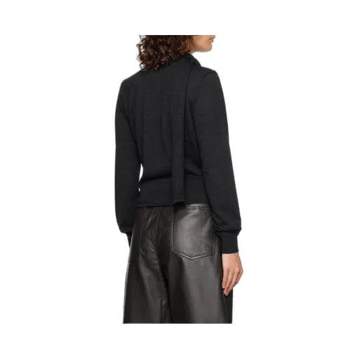 Detailed Buttoned Knitted Cardigan