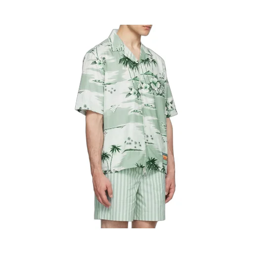 Resort Pattern Short-Sleeved Shirt