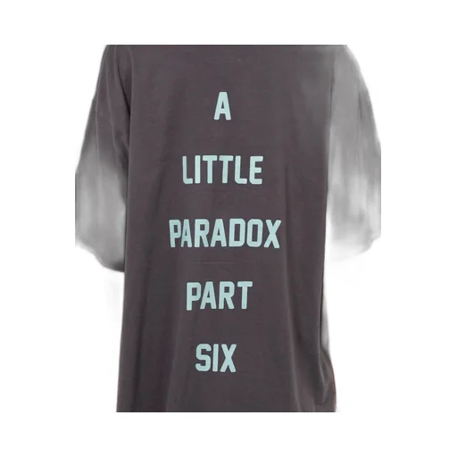 Short-Sleeved T-Shirt