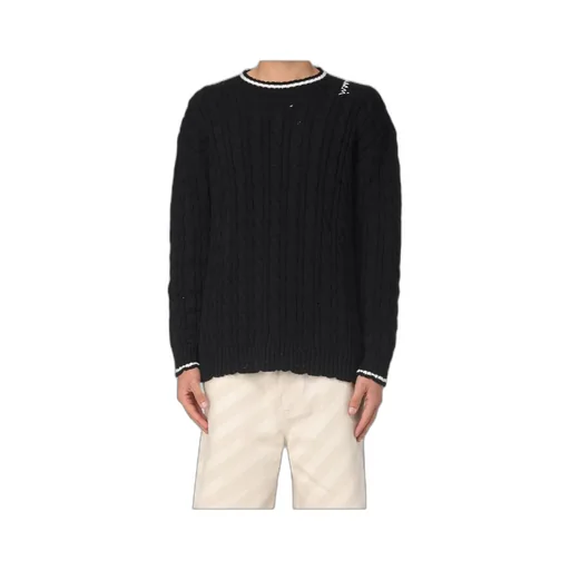 Cable-Knit Round-Neck Sweater