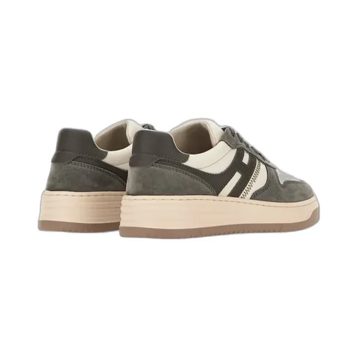 H630 Sneakers