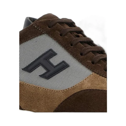 Interactive Low-Top Sneakers
