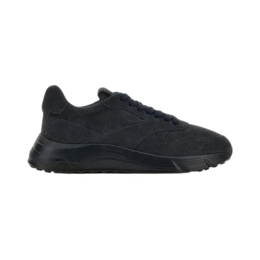 Hyperlight Sneakers