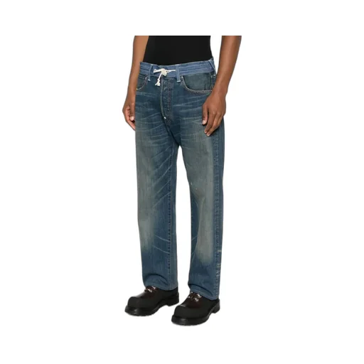 Belt-Loop Jeans