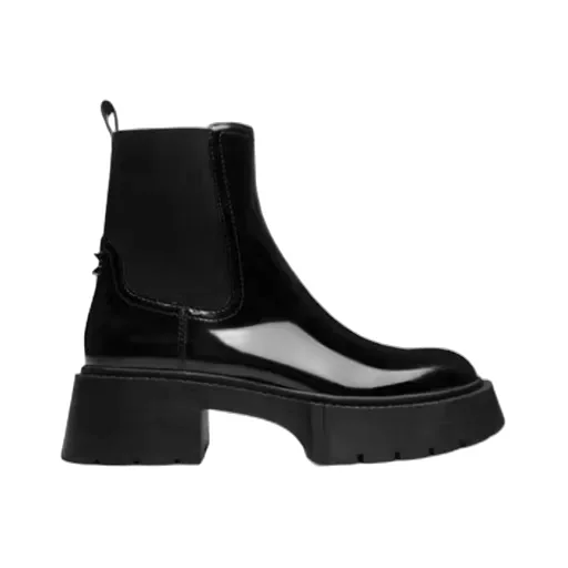 Lug-Sole Leather Chelsea Boots