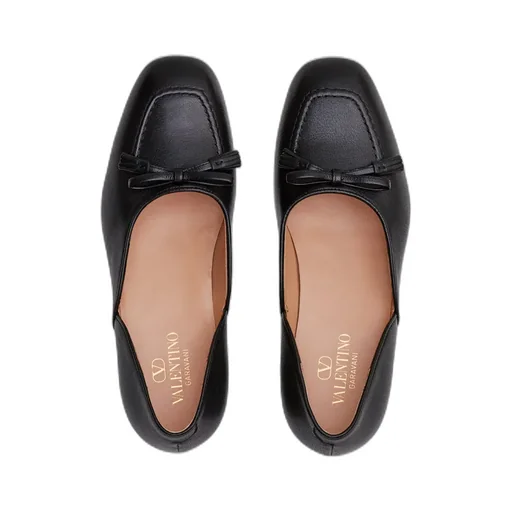 Round Toe Casual Shoes