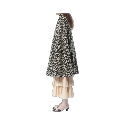 Houndstooth-Pattern Cape