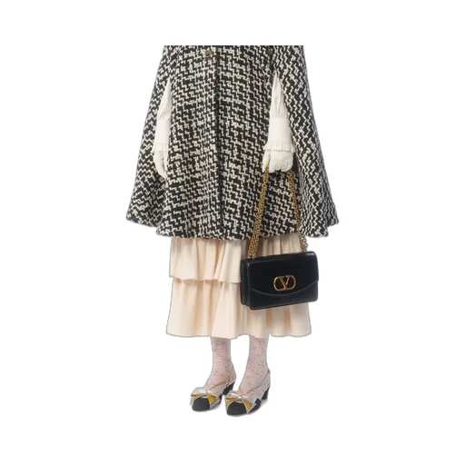 Houndstooth-Pattern Cape