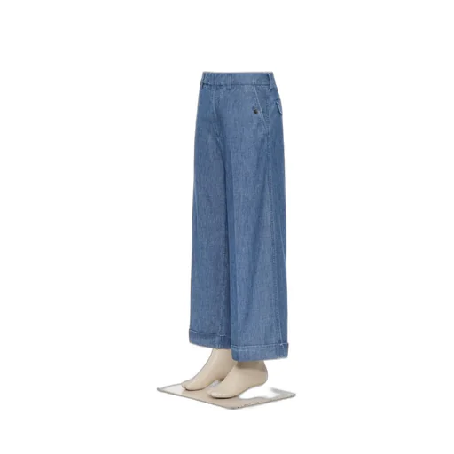 Straight-Leg Jeans