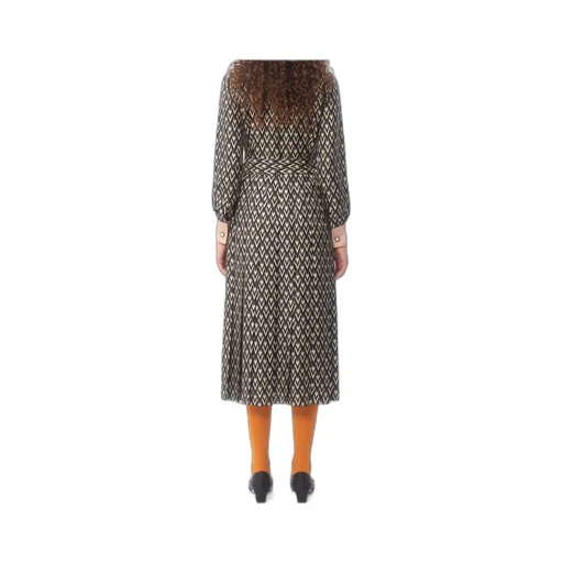 Tied Waist Long-Sleeved Dress
