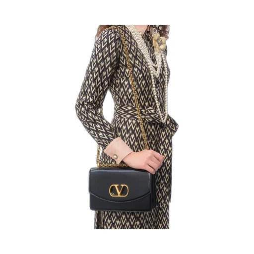 Tied Waist Long-Sleeved Dress