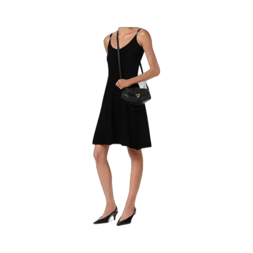 Virtus Small Shoulder Bag