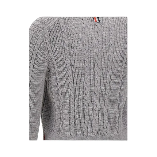 V-Neck Buttoned Knitted Cardigan