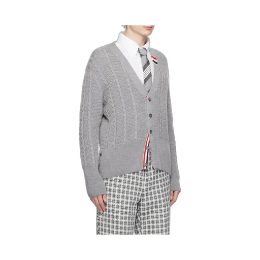 V-Neck Buttoned Knitted Cardigan