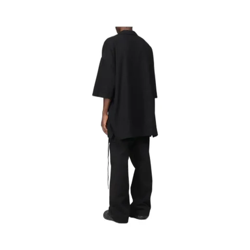 Short-Sleeved Shirt