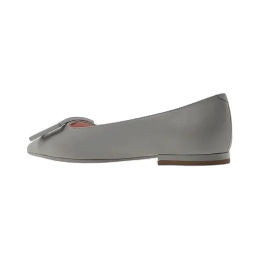 Pointed Flat Shoes