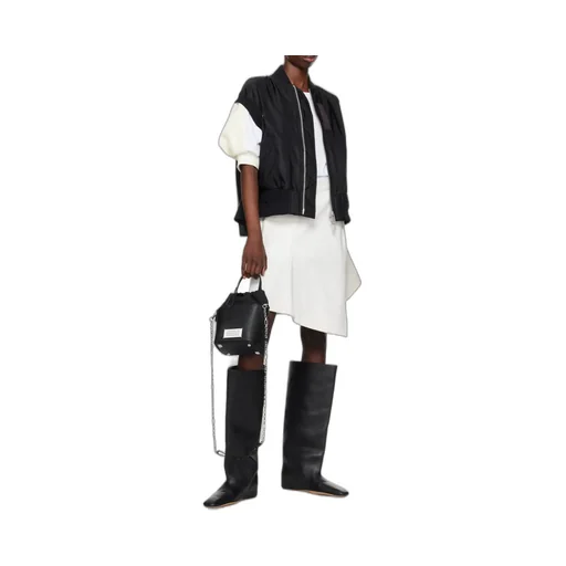 Sleeveless Zipped Gilet