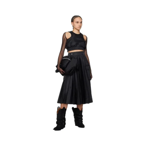 Sleeveless Zipped Cropped Top