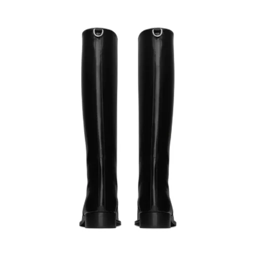 Hunt Round Toe Boots