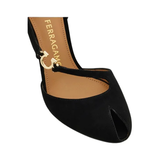 Peep-Toe Pump With Gancini Detail