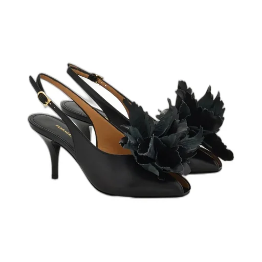 Peep-Toe Pumps