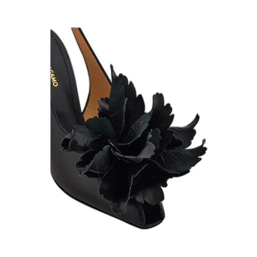 Peep-Toe Pumps