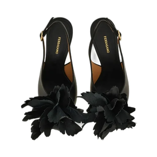 Peep-Toe Pumps