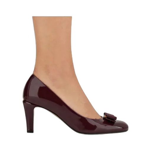 Vara Bow Pump Shoe