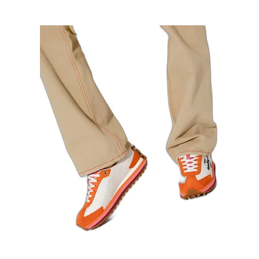 Logo Sports Shoes