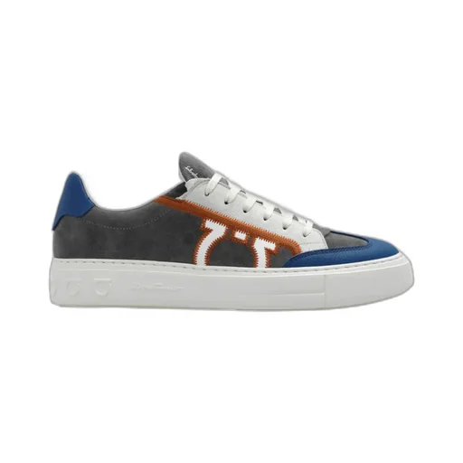 Logo Board Shoes