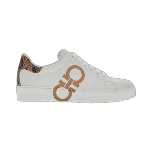 Low-Top Trainers