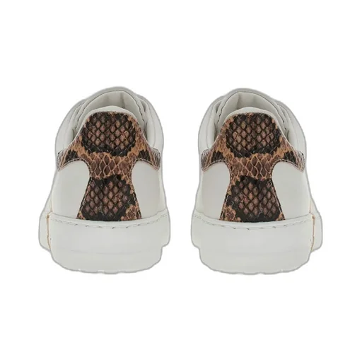 Low-Top Trainers
