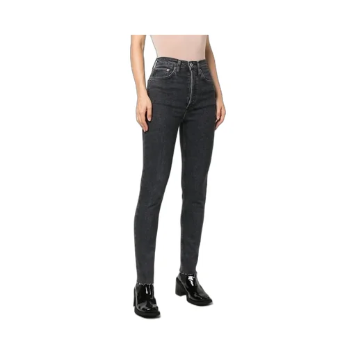 Straight Jeans