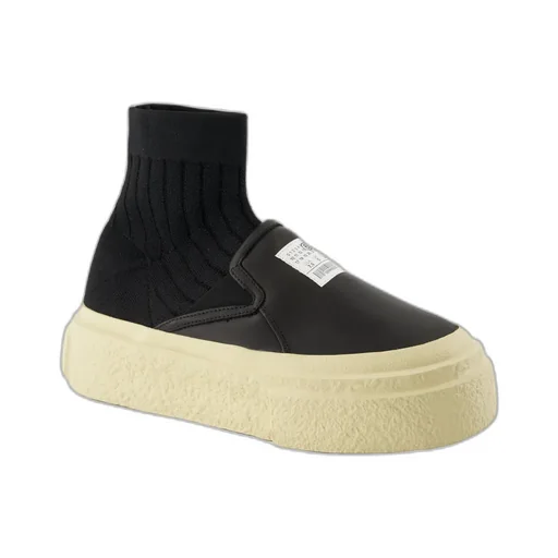 8 Ax Logo Patch Sneakers