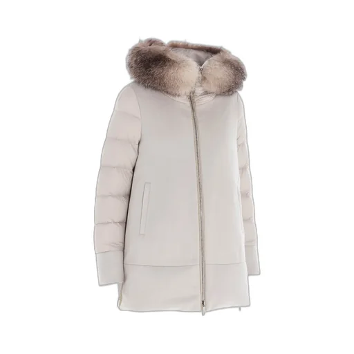 Long-Sleeved Hooded Pie Overcome