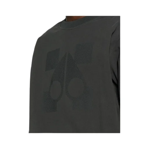 Long-Sleeved Sweatshirt