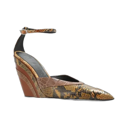 Pointed-Toe Wedge With Mixed Animal Print