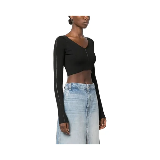 V-Neck Cropped Knitted Top