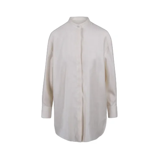 Long-Sleeved Shirt
