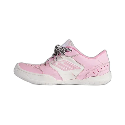 Hamptons Medium Worn-Out Sneaker