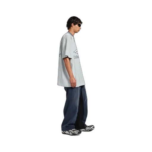 3B Football V-Neck T-Shirt Oversized