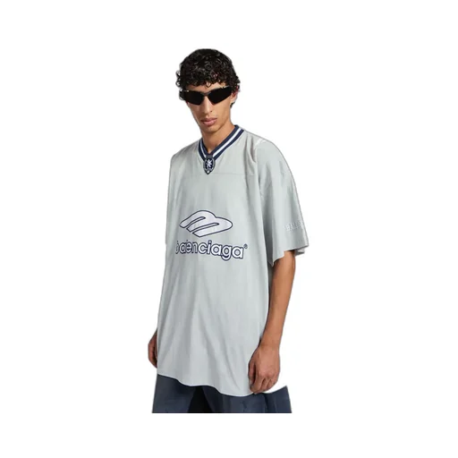 3B Football V-Neck T-Shirt Oversized
