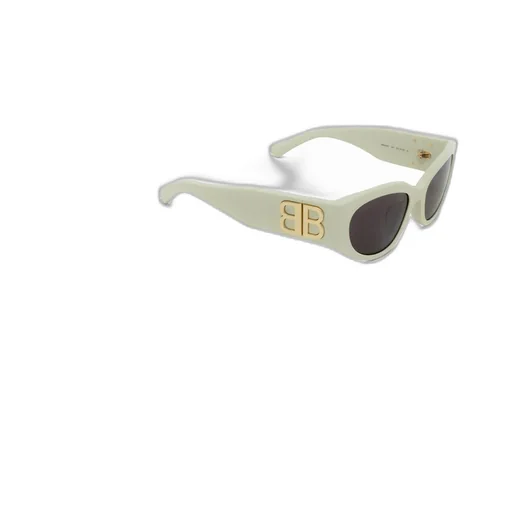 Cat-Eye Frame Sunglasses